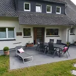 Monteurwohnungen Braeu Apartamento